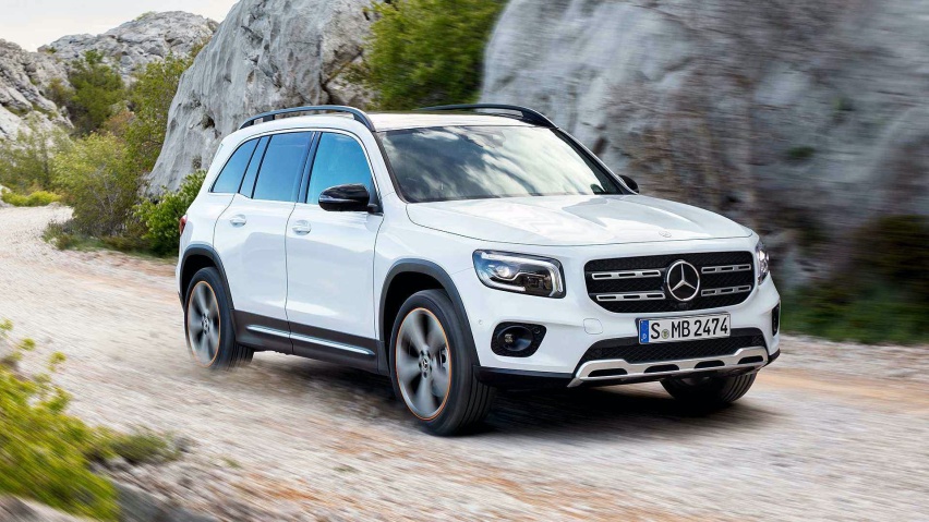 奔驰真的飘了？新车1.3T还卖出天价，比Q3、X1贵6万多！
