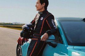 雷军 行者乐车