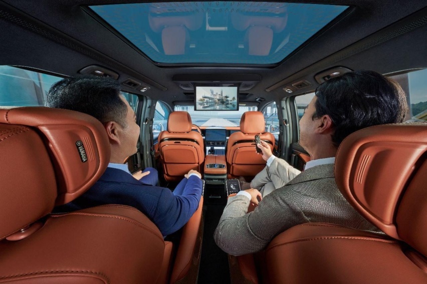 全球首款4C超快充插混MPV，传祺E9超级快充版上市，32.28万起