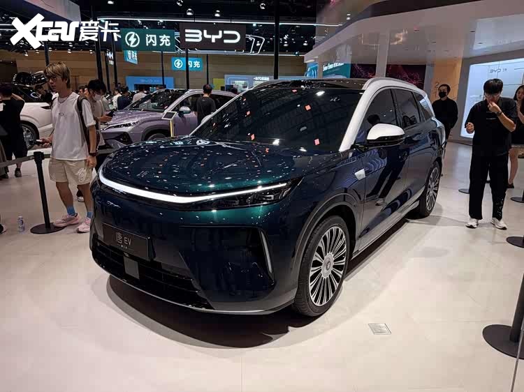 比亚迪大汉EV在成都车展上开启预售，预售价24.99万元起