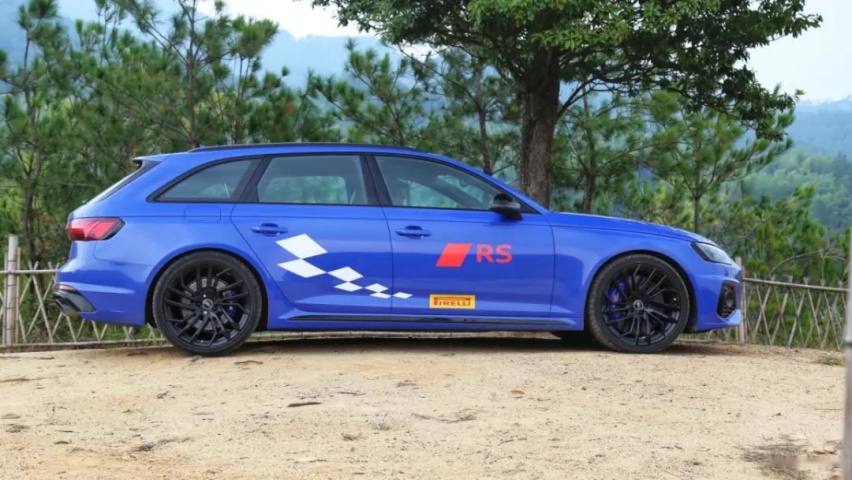 零百加速4.1秒，新奥迪RS4 Avant，年轻人最爱的旅行车！