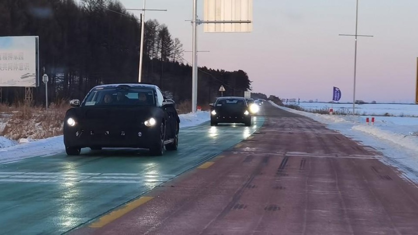 拿跑车淘汰传统轿车，小米和比亚迪的2024已成功一半？