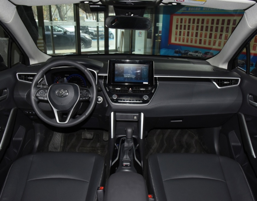 丰田为国人打造的亲民SUV，2.0L+CVT，省油耐用，不到13万开走