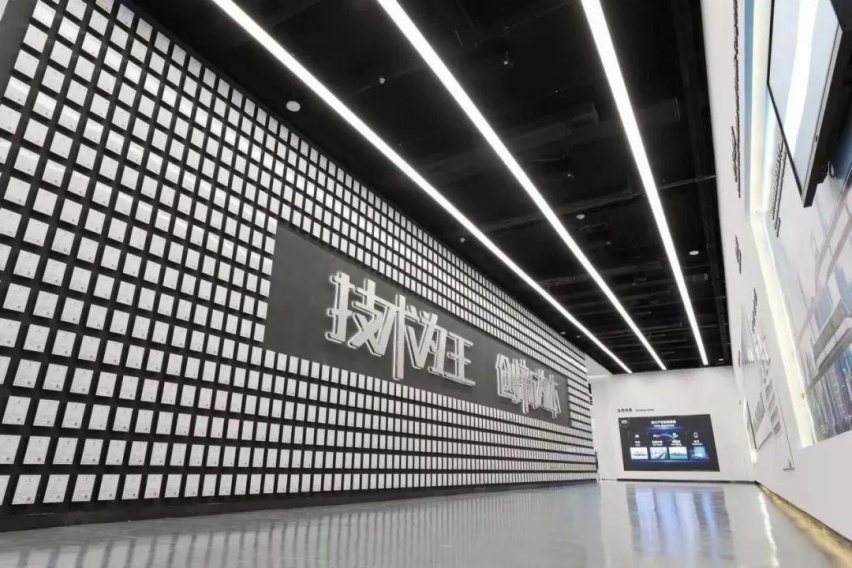 第一个达成500万辆新能源汽车下线的，为什么是比亚迪