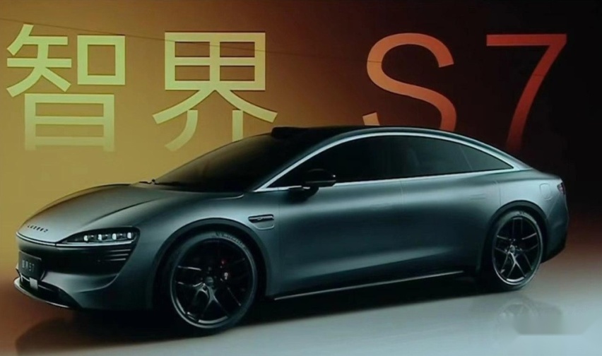 问界新M7大定订单破2万，智界S7/问界M9年底推出