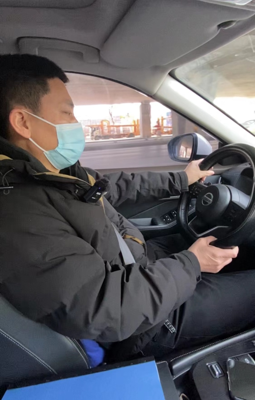 新奇骏干踩油门不加速，老司机尴尬变“新手”