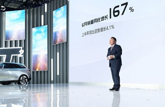 每年推三款新车助推驶入快车道，一汽奔腾真的奔腾起来了？
