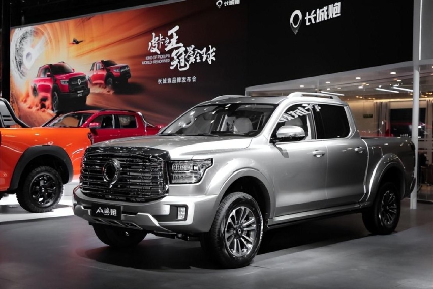 ​引领中国越野皮卡进阶 2023款越野炮&火炮焕新上市