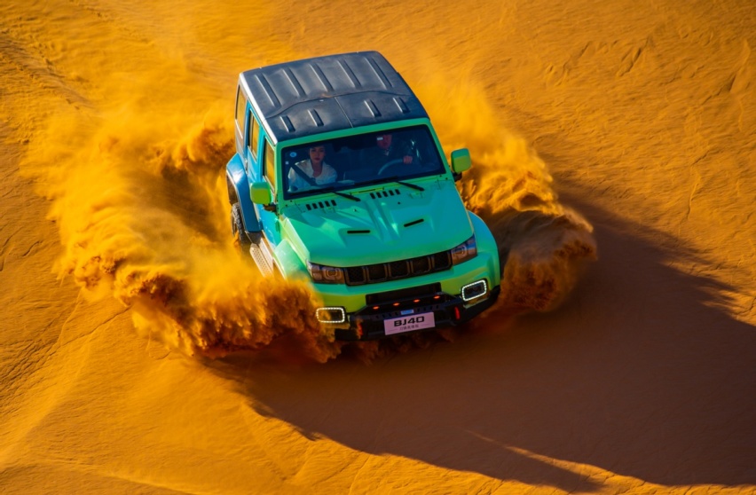 成功登顶必鲁图沙峰 BJ40刀锋英雄柴油版再战奇迹