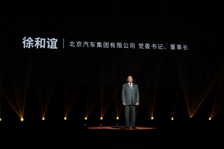 徐和谊高新特战略越野旗舰，2020款BJ80上市29.8万起