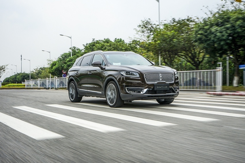 两款公认大气有面的中型SUV，谁更有吸引力？