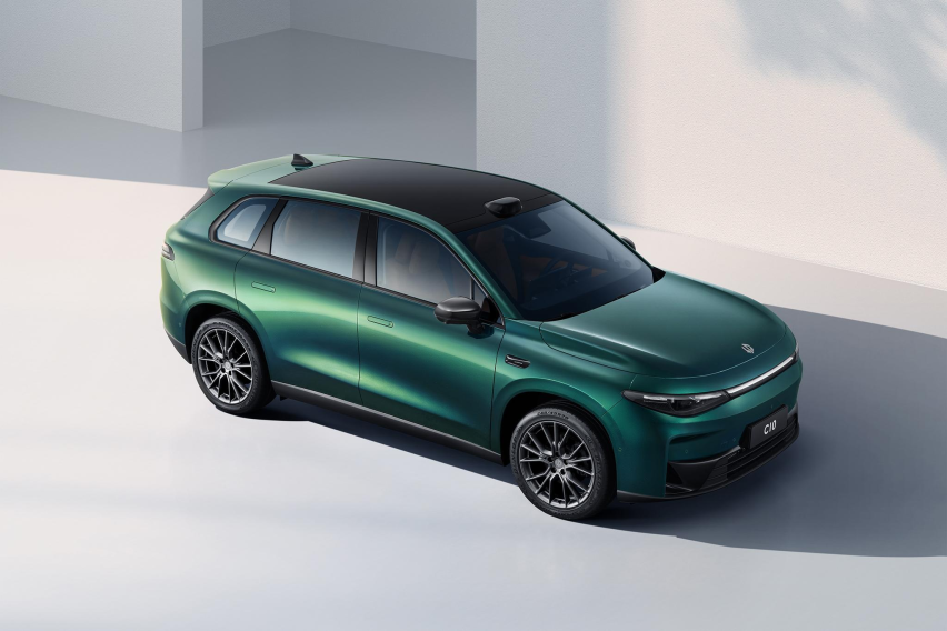 预售价15.18万元起，8295芯片，定位中型SUV，零跑C10正式开