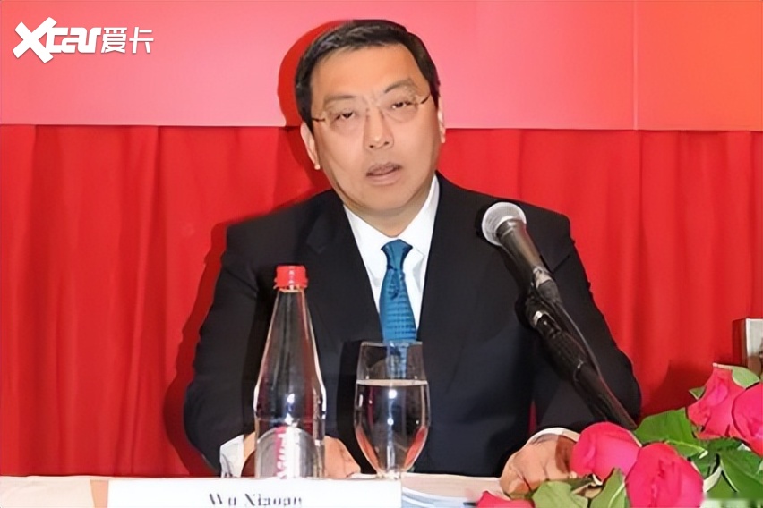 值得一提的是,就在吴小安被带走的前一天,沈阳中院批准了华晨集团的