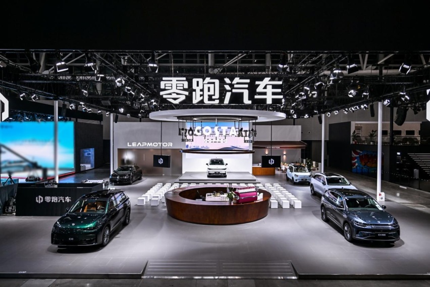 预计售价15万起，8295+CTC 2.0，“新卷王”零跑C10亮相广
