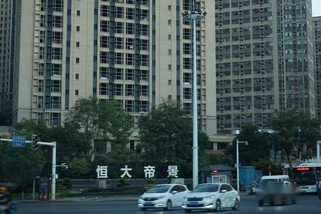 3天干了1300公里，纯电车跑长途自驾游能不能行？