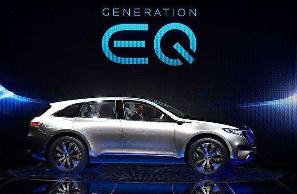 Mercedes me体验店关闭，奔驰缺的只是钱吗？