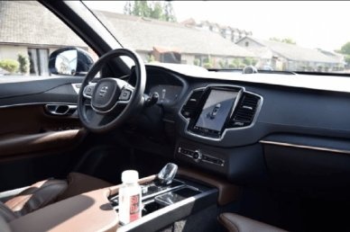 如何选购豪华SUV？玩赛车的朋友告诉我，沃尔沃XC90就是答案