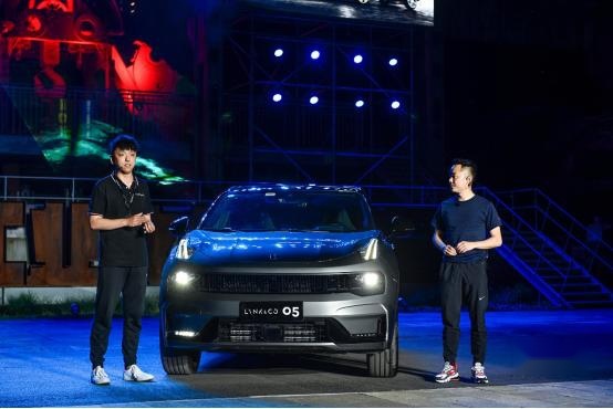 树立20万级运动SUV新标杆 领克05重庆上市
