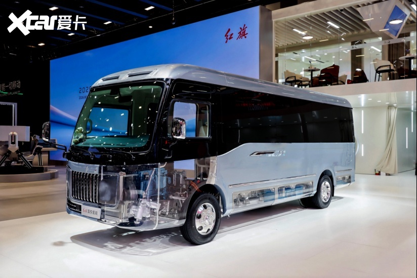 “提质・焕新”为用户造好车,红旗品牌全域进阶谱写高质量发展新华章