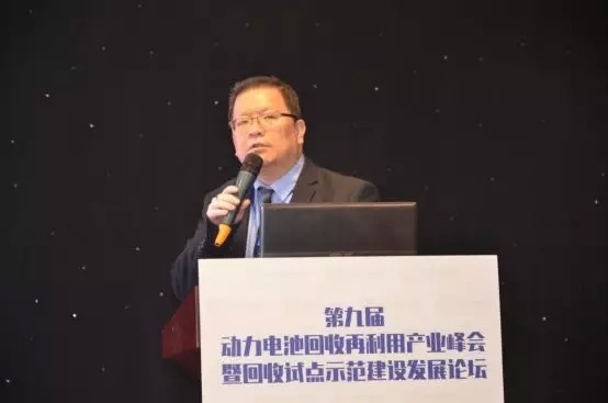 2025年动力电池回收市场规模预计超400亿元