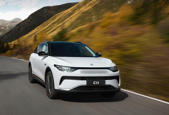 15万预算想买实力派新能源SUV？“闭眼”选它准没错