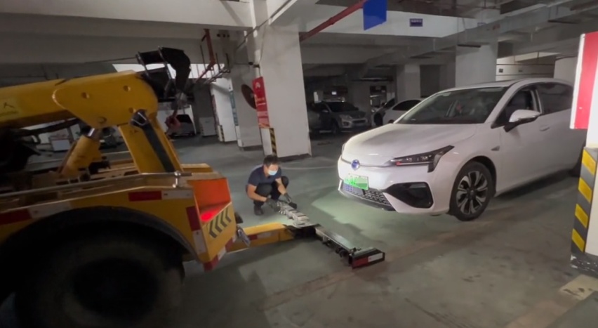 锁电风波后，又陷锁车风波？广汽埃安锁车“闹剧”带来的几点思考
