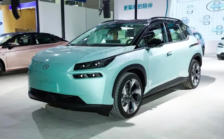 2022款AION V购车手册，推荐 Plus 智享科技版 三元锂
