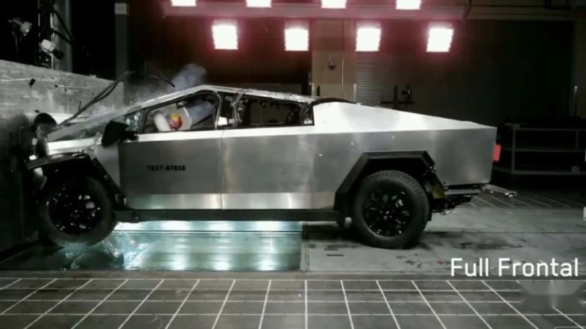 特斯拉Cybertruck交付，可防弹，又当船！