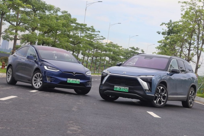同是续航近600公里的豪华电动SUV，ES8可能是更好的选择