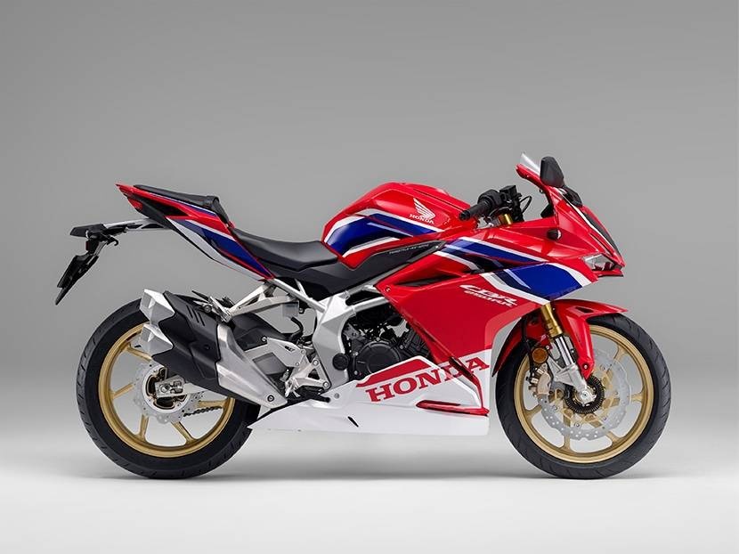 41匹马力、滑离、进退快排，CBR250RR小改款在日本亮相