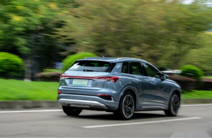试驾奥迪Q4 e-tron，一台有着燃油车驾驶质感的纯电动汽车
