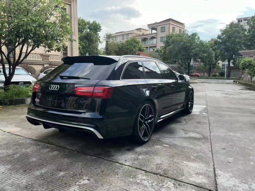 16款奥迪RS6仅售41万，4.0T V8的强悍性能，屠牛宰马，小菜一