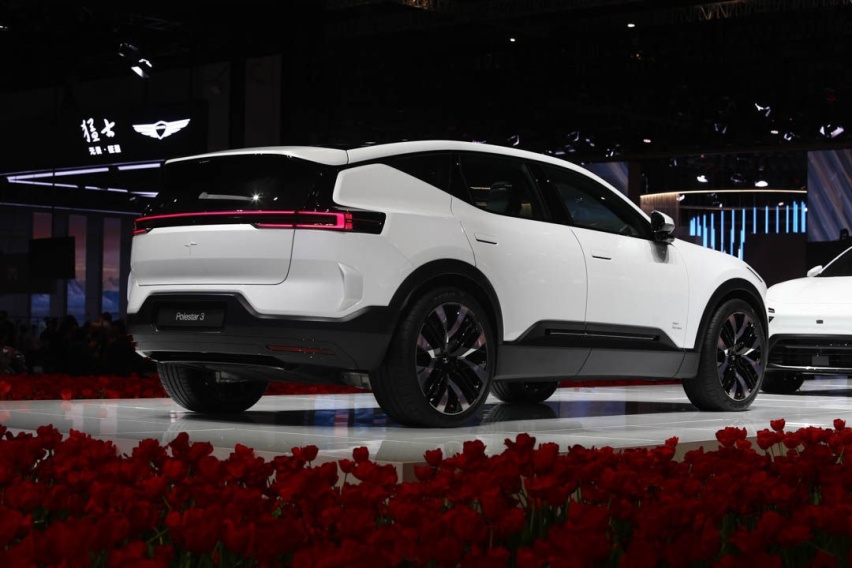 豪华跨界中大型SUV！517匹+零百加速4.7秒 毛豆X：不带怕的