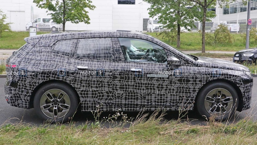 bmw-inext-spy-photos (11).jpg
