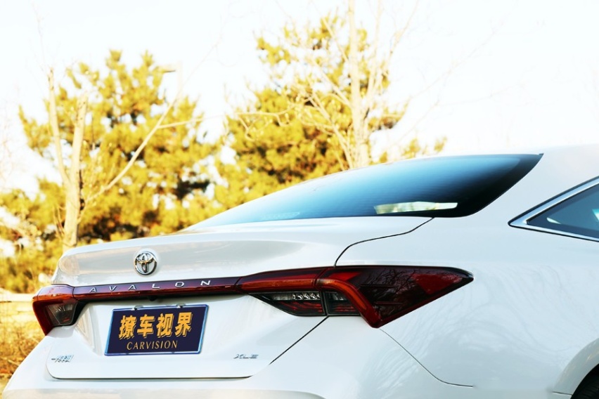 不止大众带字母令人生畏，试驾一汽丰田亚洲龙2.0L