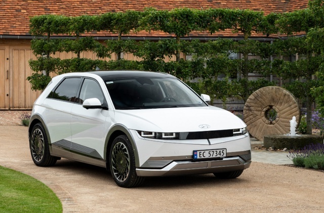 起售价低于S级！奔驰EQS美国开售，IONIQ 5澳洲上市