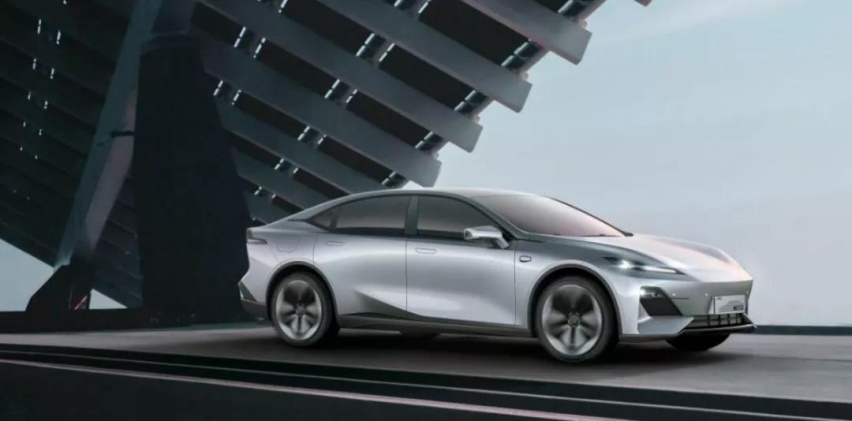 代客泊车7.0、掀背造型、贯穿式尾灯,长安C385还有哪些看点?