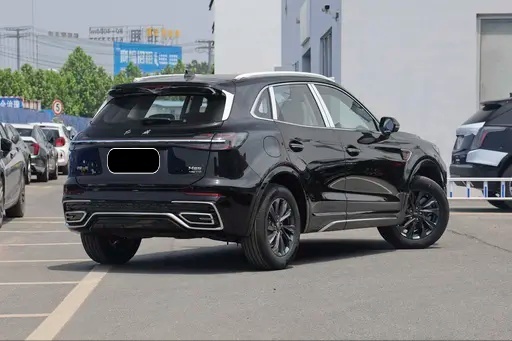 配2.0T+8AT变速箱，定位中型SUV，红旗HS5怎么样？