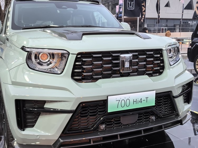 坦克700 Hi4-T正式上市 售价区间为42.8万-70万元