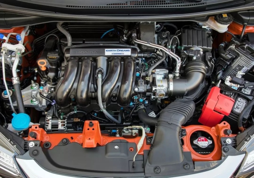 全新飞度PK全新Yaris，谁才是新时代年轻人座驾？
