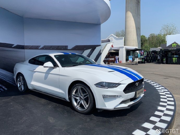 在现场！福特MUSTANG！！！
