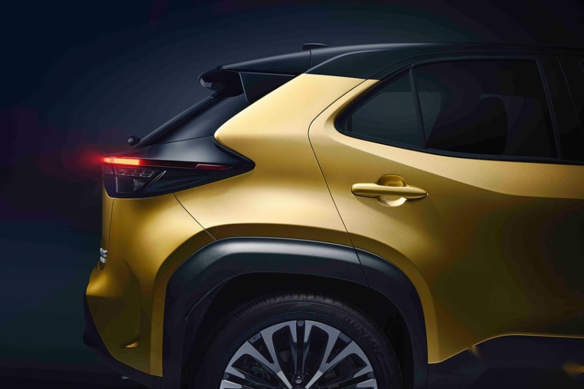 解析丰田全新小型SUV 搭1.5升三缸发动机，今秋日本上市