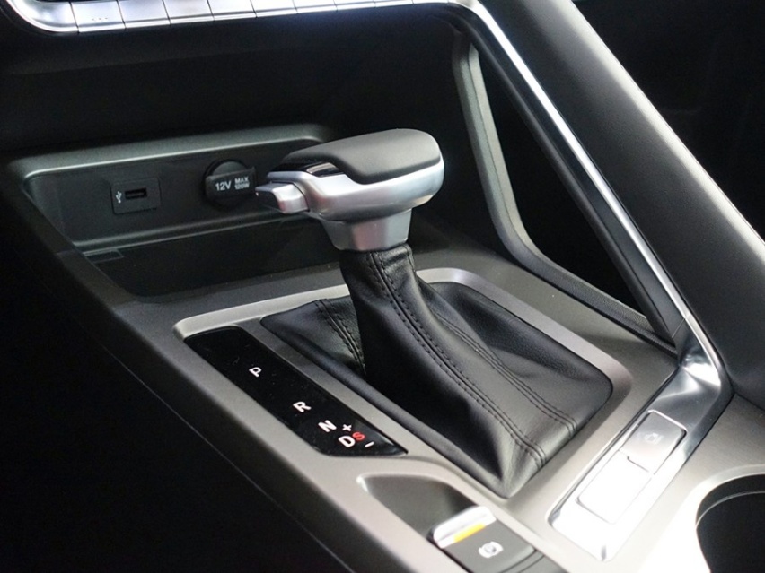 挑战更多合资小型SUV，长安全新CS35PLUS预售价公布