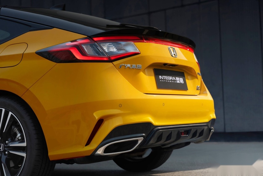 运动轿车谁是“卷”王？型格HATCHBACK对比思域HATCHBACK