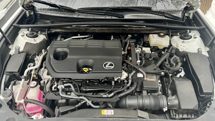 你管这叫运动版？试驾雷克萨斯ES 300h F SPORT