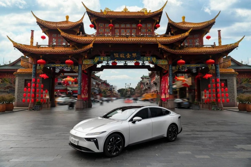东风奕派eπ007成功“起飞”,居然还安全“着陆”?其中的秘诀是什么?