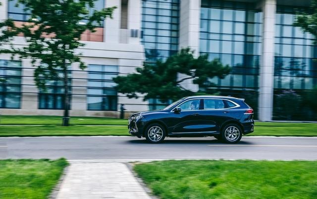 开完了领克05 PHEV，再开拿铁DHT-PHEV，发现了吉利和长城的