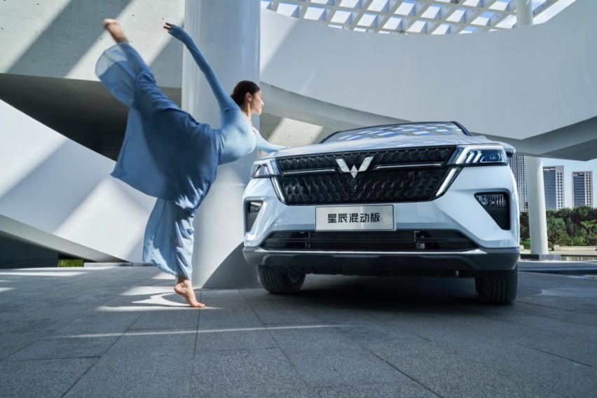 顶配10万的混动SUV，五菱星辰混动版，表现令人惊喜！