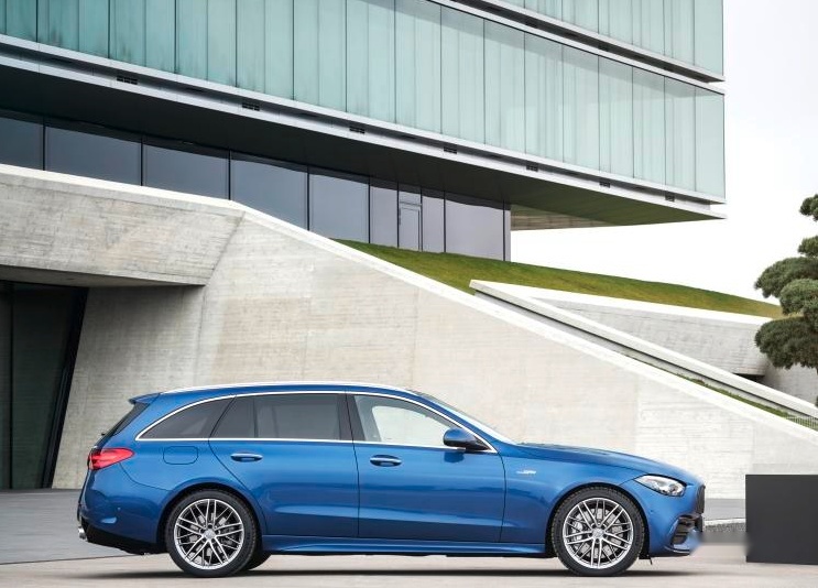 全新奔驰AMG C 43旅行版曝光，首搭F1电子涡轮增压器技术