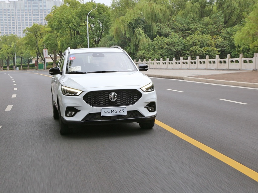这台1.3T+6AT，带自动驾驶的10万级SUV实力如何？